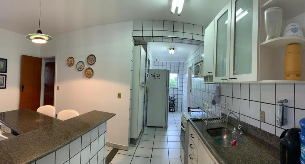 Apartamento Pe Na Areia E Aguas Tranquilas No Centro De Guarapari Buitenkant foto
